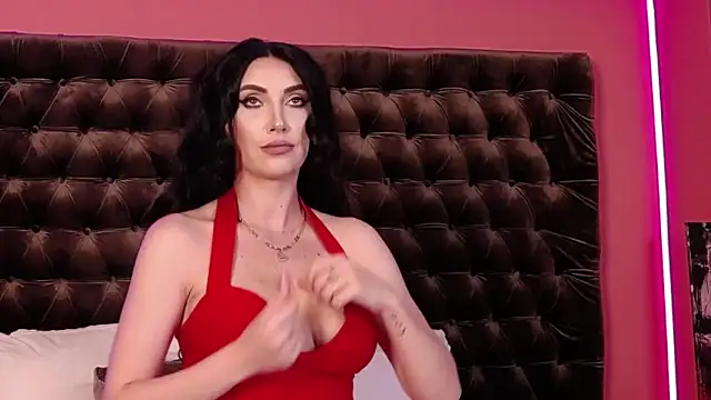 StephanyMillan Adlı Modelin Canlı Sohbet Odası