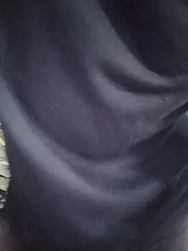 Chat ao vivo de Vanee-23