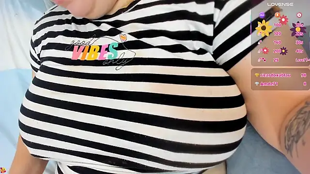 Chat soba uživo modela katherinn_gomezz