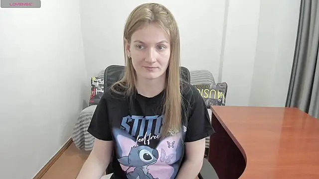 Alisha_Skyes' Live Chat Room