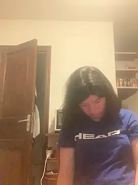 sexe_plaisir Adlı Modelin Canlı Sohbet Odası