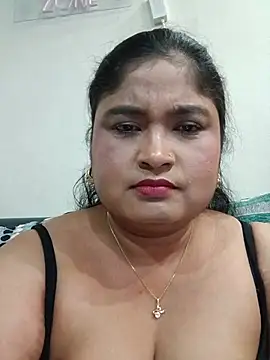 hornyriyanka Cameră chat live