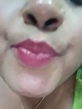 hornyriyanka 실시간 채팅방