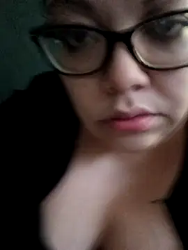Jazzythorn88's Live Chat Room