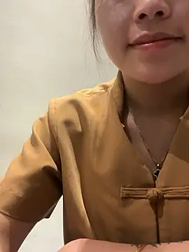 Bella_7777 Live Chatraum