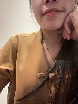 Bella_7777 чат на живо