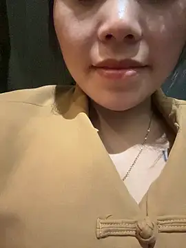 Bella_7777: δωμάτιο απευθείας συνομιλίας