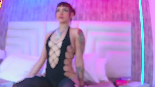 Mia_Monroee Ruang Obrolan Langsung
