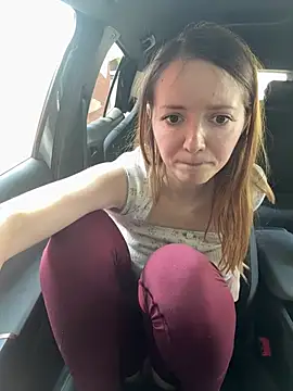 חדר צ'אט בשידור חי של FayeFlame