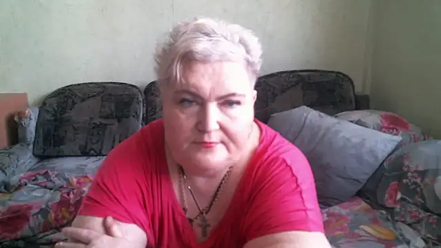 Lana555 Adlı Modelin Canlı Sohbet Odası