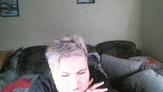 Lana555 чат на живо