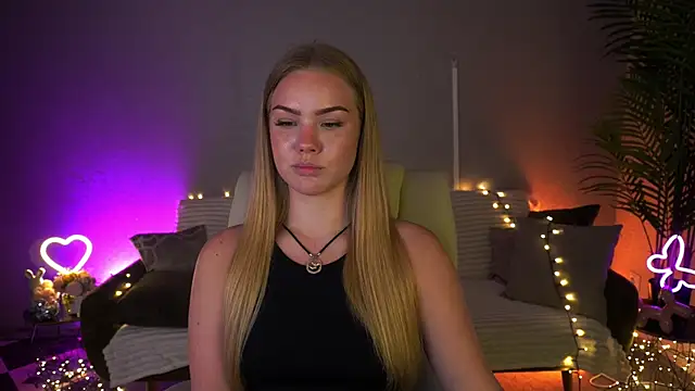 CelesteNoir Adlı Modelin Canlı Sohbet Odası