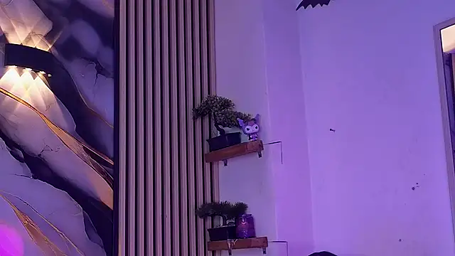 chloe_jacksonn: δωμάτιο απευθείας συνομιλίας