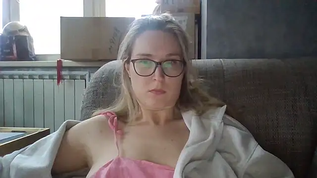 Jugira Cameră chat live