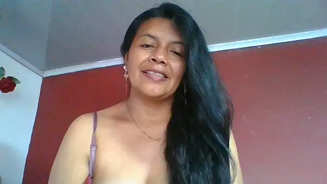 DianaOchoa_ Adlı Modelin Canlı Sohbet Odası