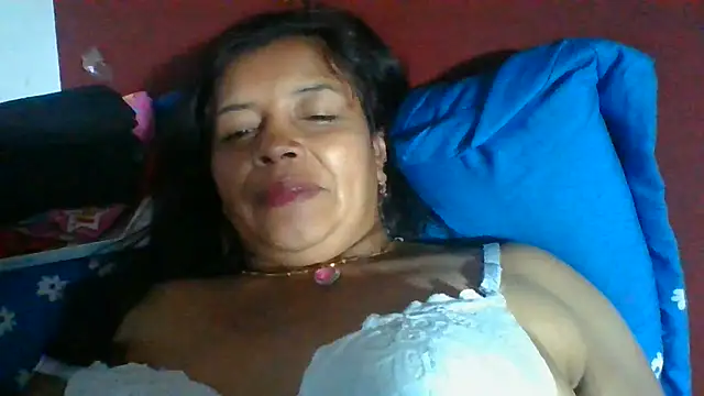 DianaOchoa_'s Live Chat Room