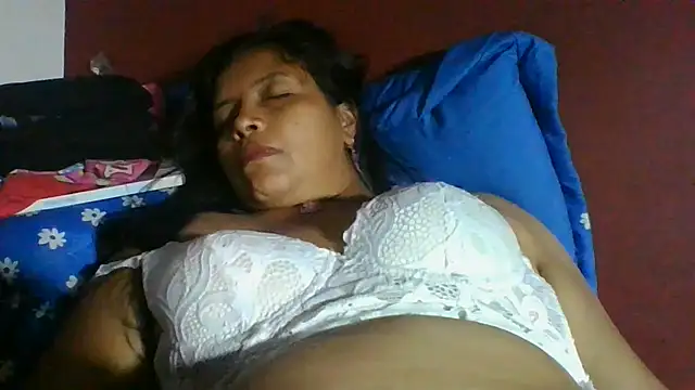Chat soba uživo modela DianaOchoa_
