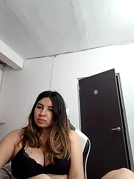 __Emma__11__Lecat_: δωμάτιο απευθείας συνομιλίας