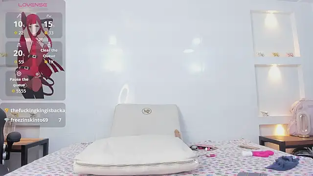 Chat soba uživo modela ikia_lopez_