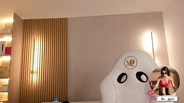 liah_cleir live-chat rom