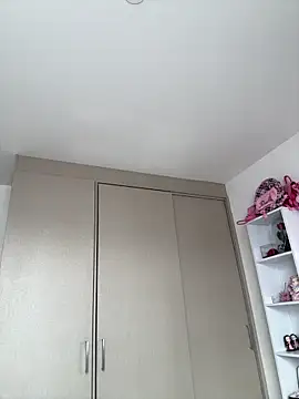 Nikii__ Live chatroom