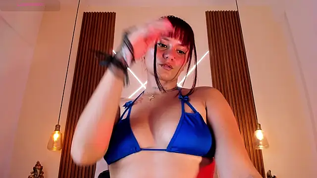 Miiaa_jones 现场聊天室