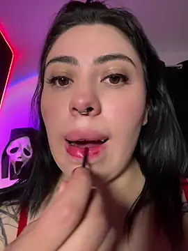 Phòng Chat Trực Tiếp Draculona-666