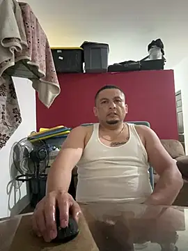 Chat soba uživo modela Benjacabo