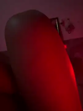 חדר צ'אט בשידור חי של Miss_June666