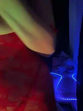 Miss_June666 실시간 채팅방