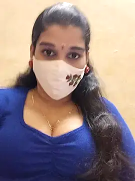 amelia-rani Adlı Modelin Canlı Sohbet Odası