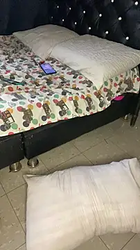 Chat soba uživo modela VenusDeMilo_55