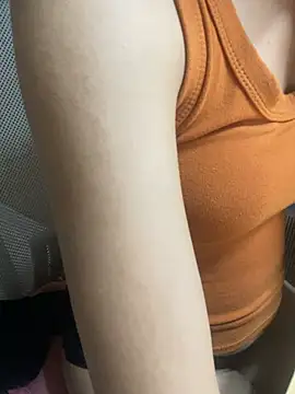 Phòng Chat Trực Tiếp Mina048