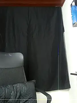 Živá chatovací místnost angierot2025