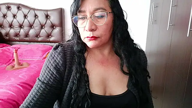 Sala de chat ao vivo de Grace_mature_milf