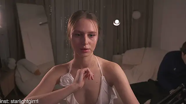 Pokój czatu na żywo – CupOfLovesWhisper