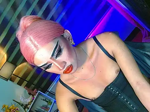 HOLLYWOOD_QUEEN_88 Webcam Show