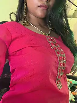 luv_johrrra – live chatrum