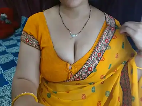 Sexy_Yashvi Adlı Modelin Canlı Sohbet Odası