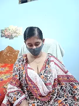 Cute_Faria Adlı Modelin Canlı Sohbet Odası