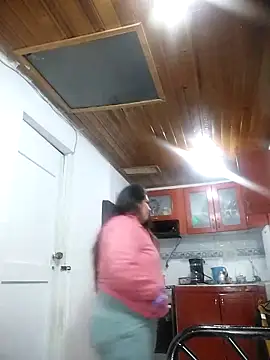 חדר צ'אט בשידור חי של Daphne_girlsex