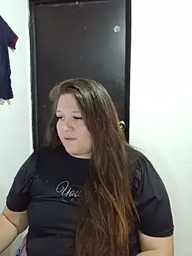 חדר צ'אט בשידור חי של Daphne_girlsex