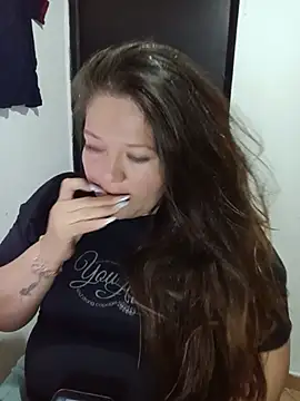 Daphne_girlsex Adlı Modelin Canlı Sohbet Odası