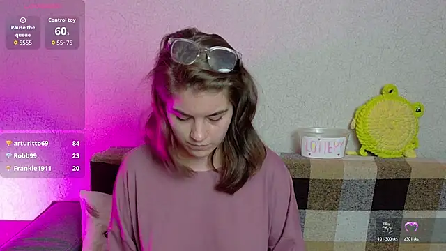 חדר צ'אט בשידור חי של ElzaBlis