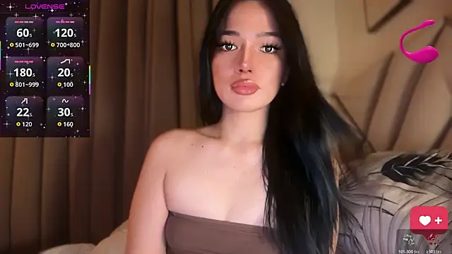 _hadahera's Live Sex Cam Show