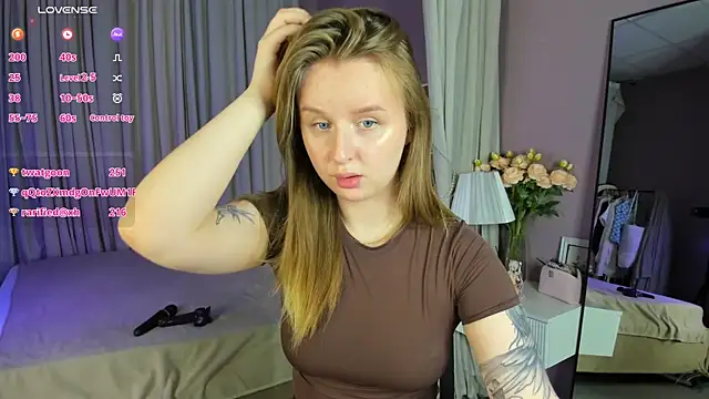 Rina_Panic Live Chatraum