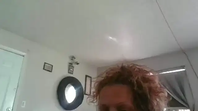 Chat ao vivo de hiswifey4l