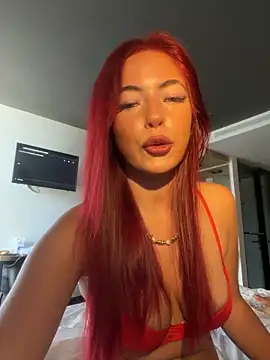 Saelyxiaaaxo Adlı Modelin Canlı Sohbet Odası