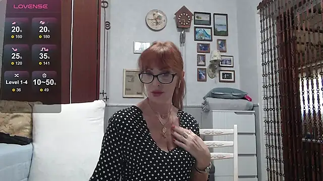غرفة دردشة Mellana المباشرة