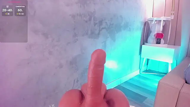 spicymonroe 现场聊天室